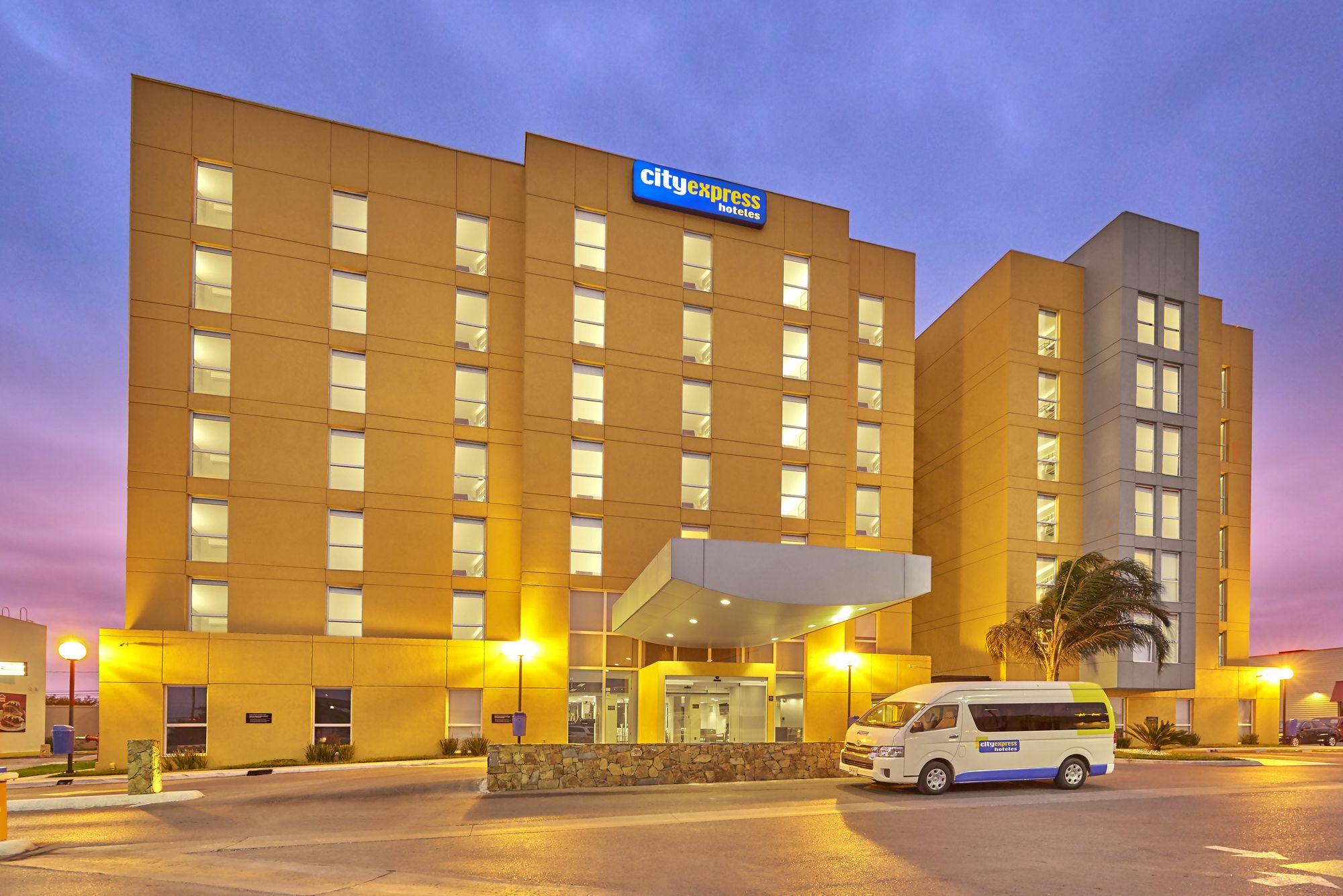City Express By Marriott Monterrey Norte Rancho Los Encinitos Εξωτερικό φωτογραφία