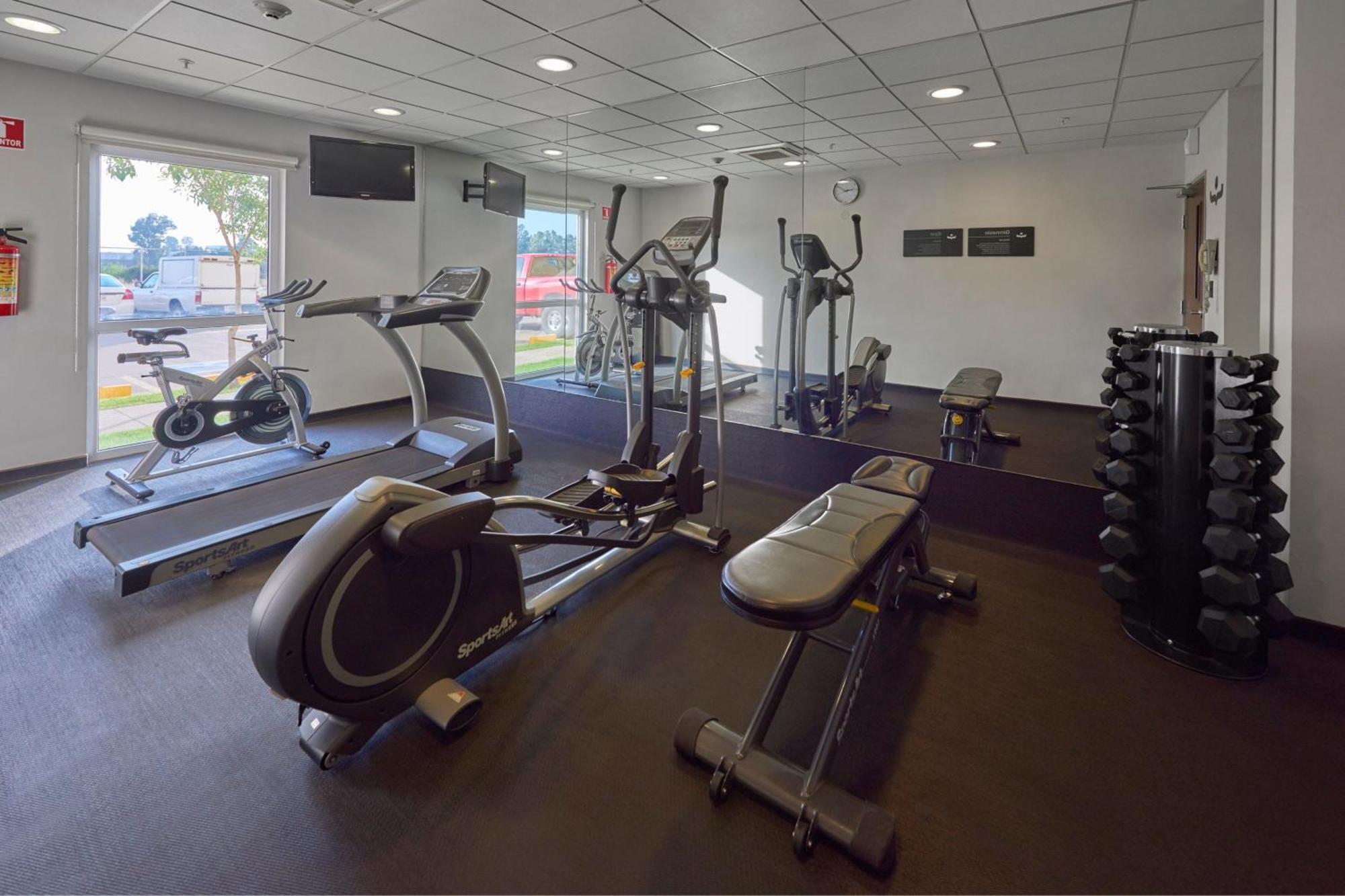 City Express By Marriott Monterrey Norte Rancho Los Encinitos Εξωτερικό φωτογραφία